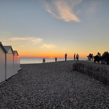 Charmante Villa Plein Sud 50M De La Plage - Balcon Vue Laterale Sur Mer - Equipee De La Fibre, Wifi, Internet Mers-les-Bains Eksteriør bilde