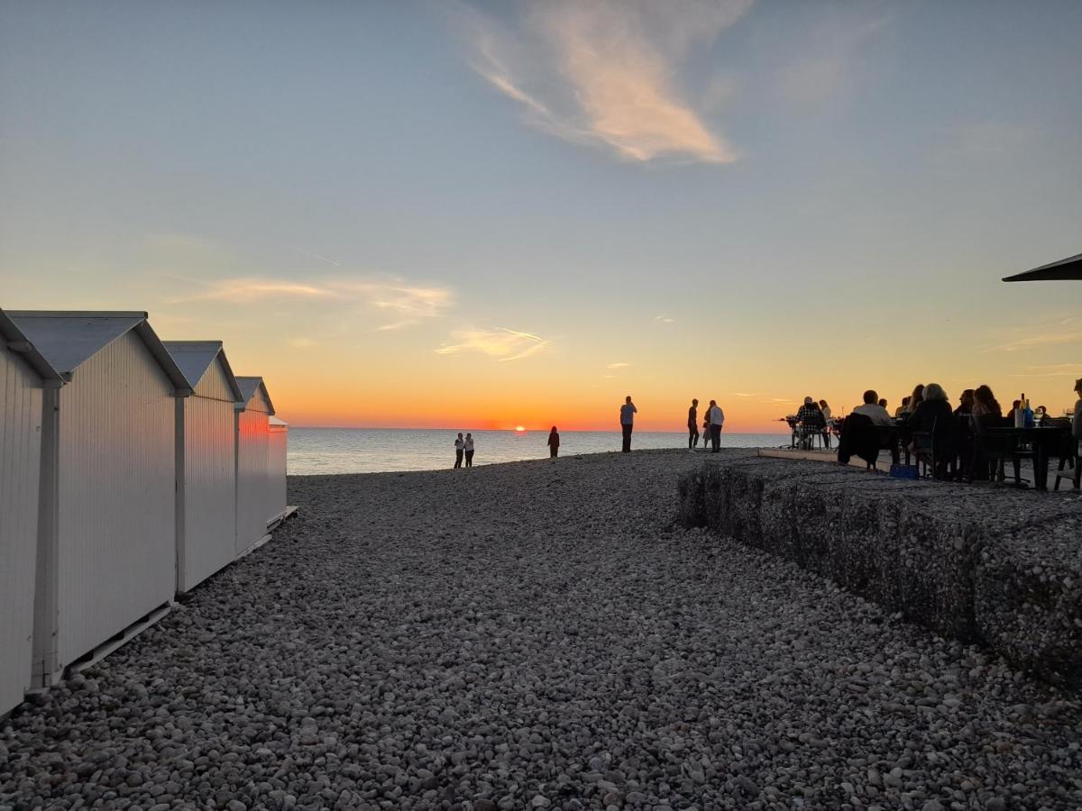 Charmante Villa Plein Sud 50M De La Plage - Balcon Vue Laterale Sur Mer - Equipee De La Fibre, Wifi, Internet Mers-les-Bains Eksteriør bilde